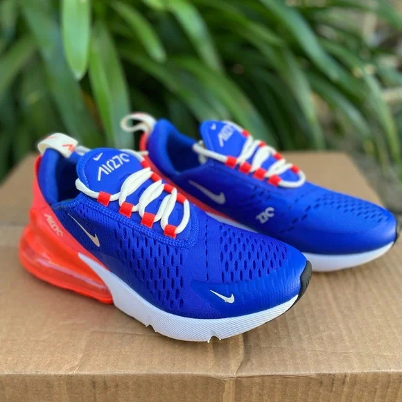 Nike Air Max 270 - Picture 2 of 5